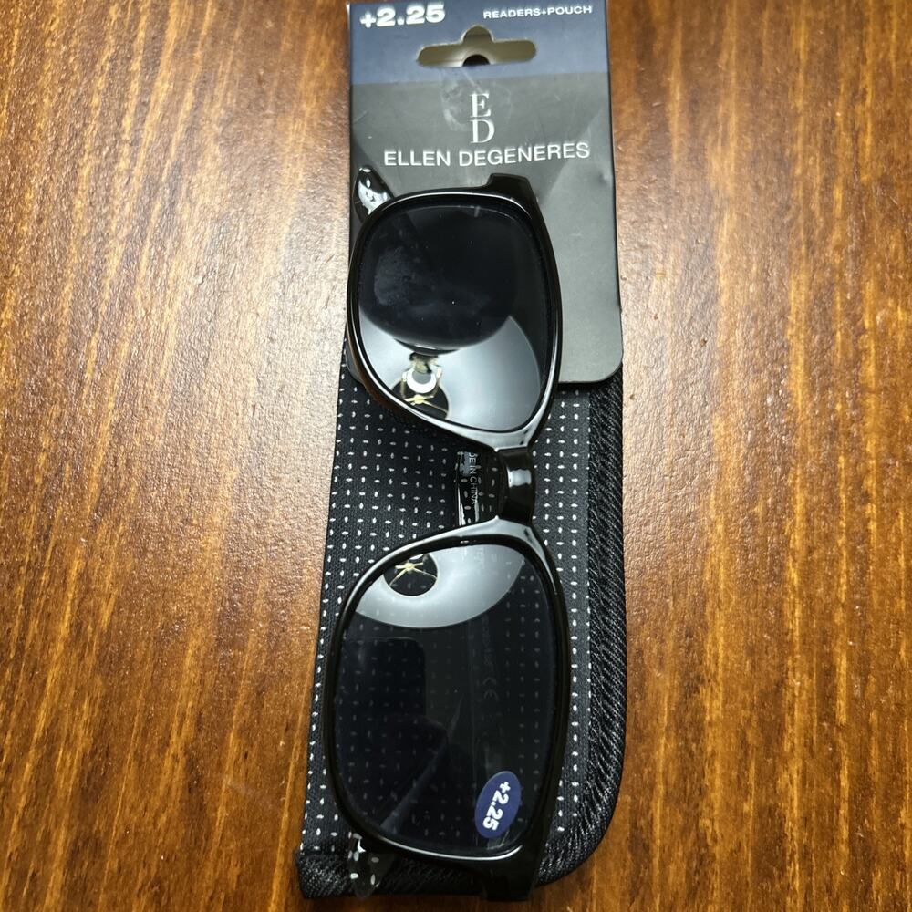 NEW! Ellen Degeneres Carter Black Sunglass Readers +Pouch Strength 2.25 Unisex